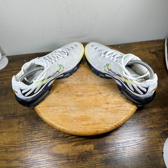 Nike Air Max Plus White Layered Swoosh Women's Size 8.5 Shoes DV7140-100 - Picture 5 of 9